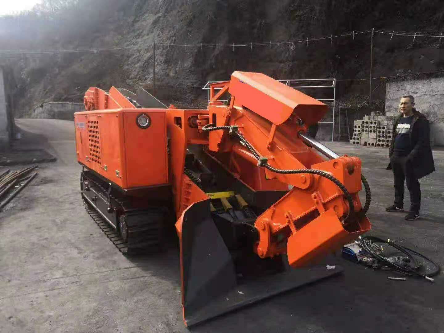 為什么引水洞工程比較適合用扒渣機(jī)呢？